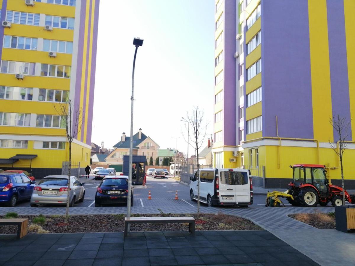 094 Жк Щасливий Нова Та Сучасна Квартира Kiev Esterno foto